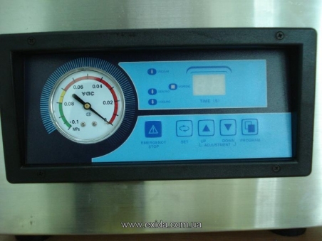 Вертикальный вакуумный упаковщик HVV-410T/1A